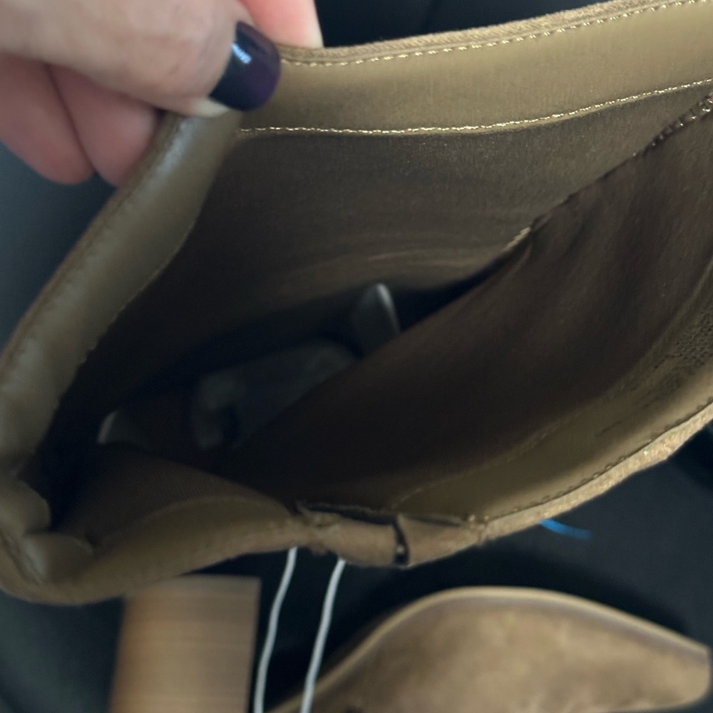 Universal Thread Womens Junie Tall Boots Taupe Brown Size 11 - Picture 5 of 5